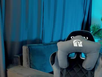 See Sallyblond_ online Now @ fap.tw