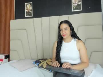 See Sara_salgado online Now @ fap.tw