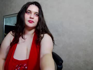 See Saraelise online Now @ fap.tw