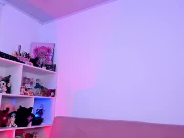 See Sarahminage_ online Now @ fap.tw