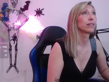 See Scarlett_079 online Now @ fap.tw