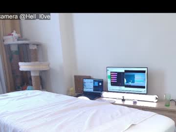See Sexy_b0rsch online Now @ fap.tw