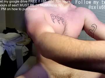 See Sexylax69 online Now @ fap.tw