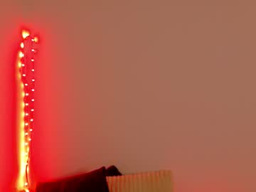 See Sia_a online Now @ fap.tw