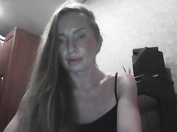 See Siren_voise online Now @ fap.tw
