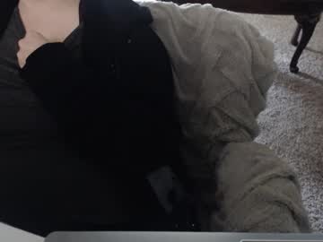 See Skyblu1 online Now @ fap.tw