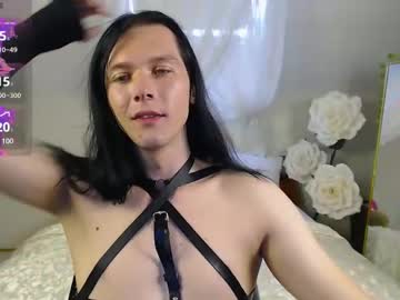 See Slaanesh_boy online Now @ fap.tw