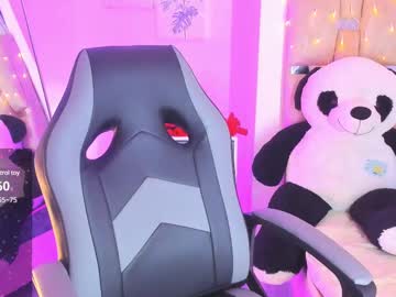 See Sofi_smith02 online Now @ fap.tw