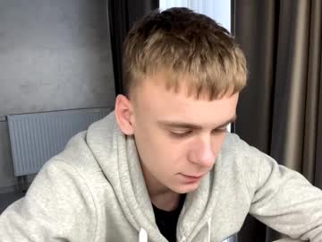 See Solofury online Now @ fap.tw