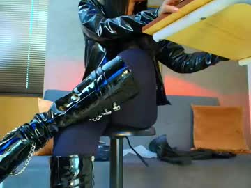 See Sophie_littles online Now @ fap.tw