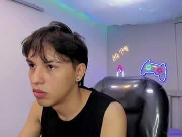 See Stiwentwink online Now @ fap.tw