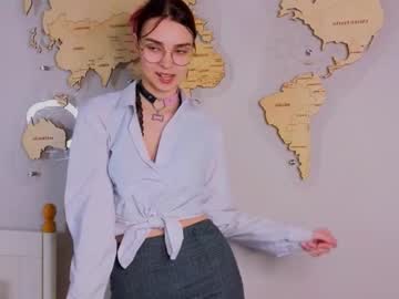 See Susannahtrojahn online Now @ fap.tw