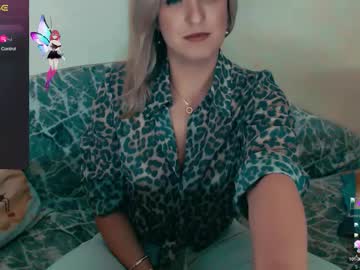 See Sweetyliza online Now @ fap.tw