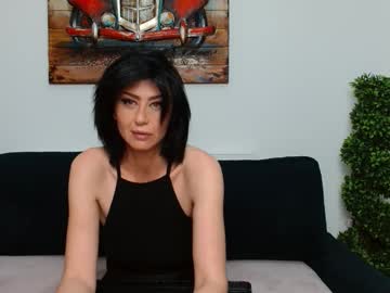 See Taissa1 online Now @ fap.tw