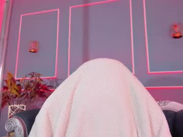 See Tarataylorr online Now @ fap.tw