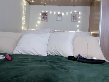 See Tayagoth_ online Now @ fap.tw