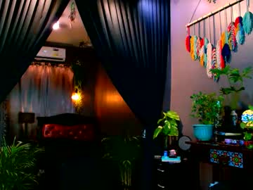 See Thalia_saint online Now @ fap.tw