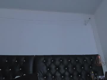 See Thara_webstter online Now @ fap.tw