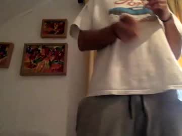 See Titanenh online Now @ fap.tw