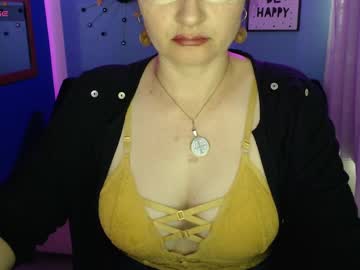 See Vaalentynna_oyhr online Now @ fap.tw