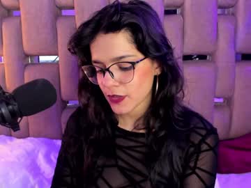 See Valeriekay_ online Now @ fap.tw