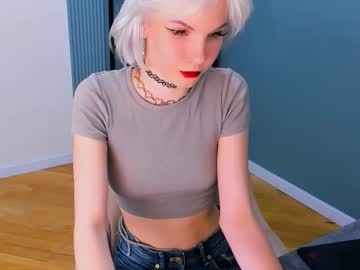 See Vanessaaustin online Now @ fap.tw