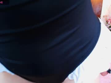 See Venuss_11 online Now @ fap.tw