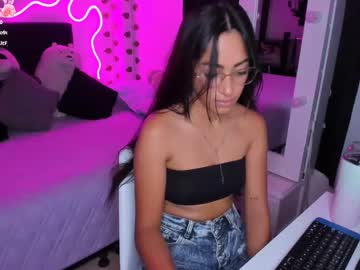 See Vickysth1 online Now @ fap.tw