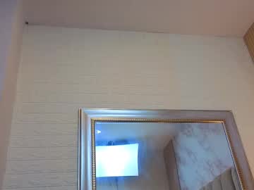 See Victoriagolden1 online Now @ fap.tw