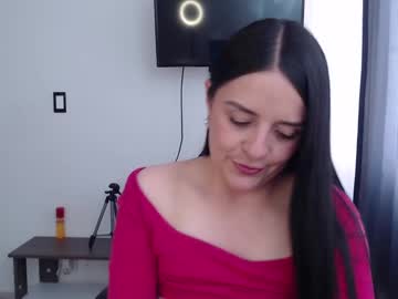 See Victoriahot_23 online Now @ fap.tw