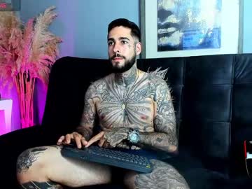 See Vincentsartori online Now @ fap.tw