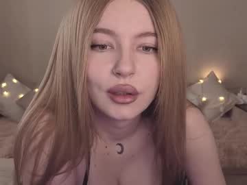 See Violettaotis online Now @ fap.tw