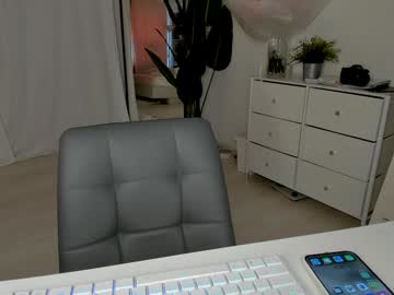 See Xxx_leila online Now @ fap.tw