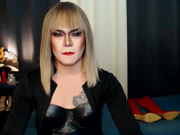 See Xyournightmarequeenx online Now @ fap.tw