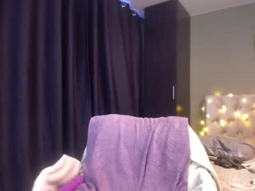 See Yesofie online Now @ fap.tw