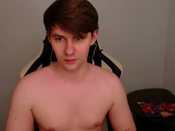 See Yourbilly online Now @ fap.tw