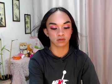 See Zaynelustts online Now @ fap.tw